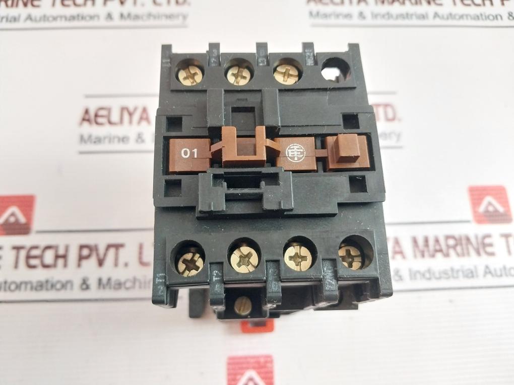 Telemecanique Lc1-d169 Contactor 660 V 40A 50-60Hz