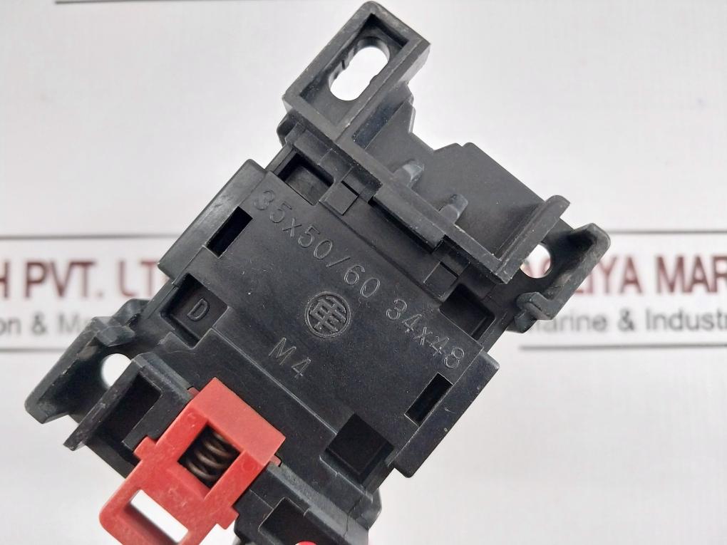 Telemecanique Lc1-d173.A65 Contactor 32A 660V 380V 50Hz 374153-b