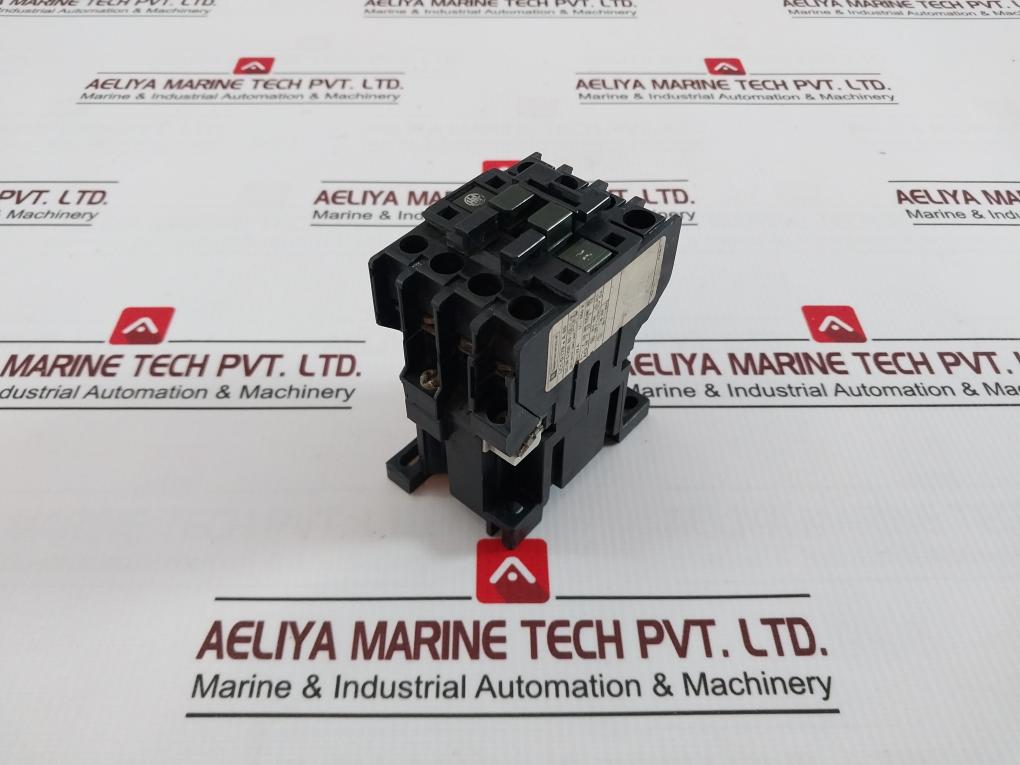Telemecanique LC1-D179 Contactor 32A 660V 16A 500V 25A 380V 55V 50HZ 374154-C