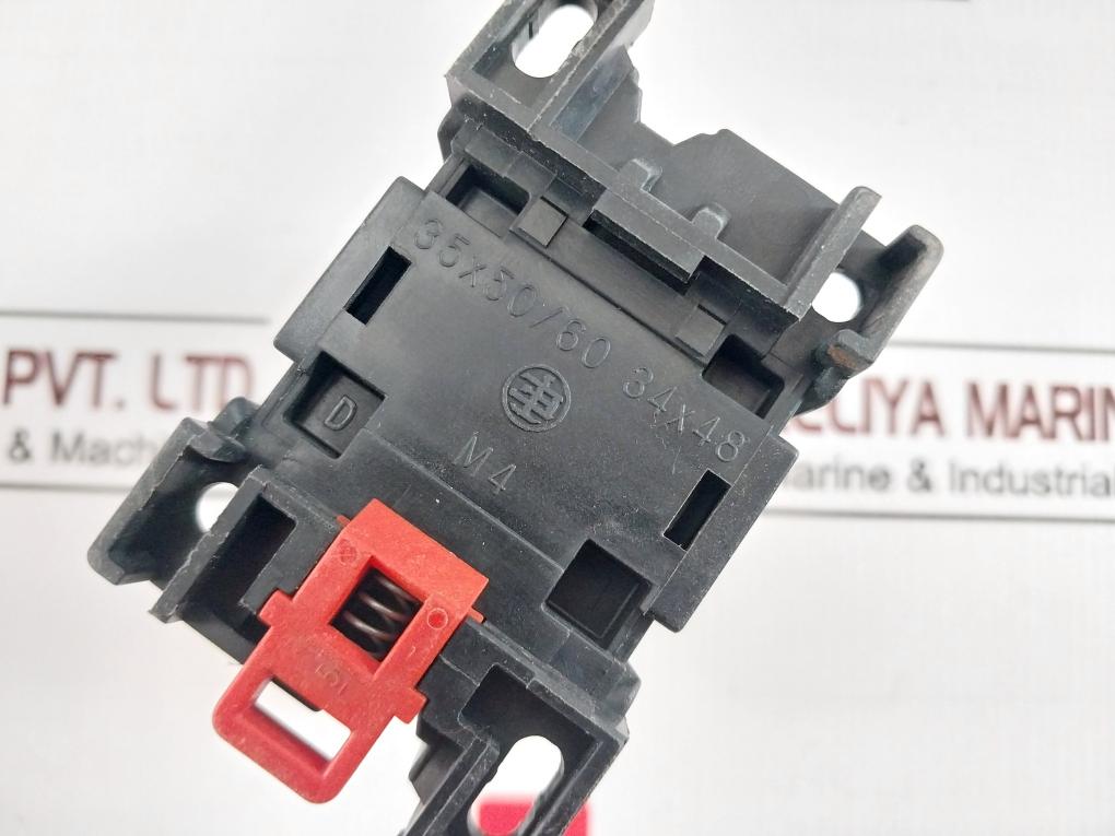 Telemecanique LC1-D179 Contactor 32A 660V 16A 500V 25A 380V 55V 50HZ 374154-C