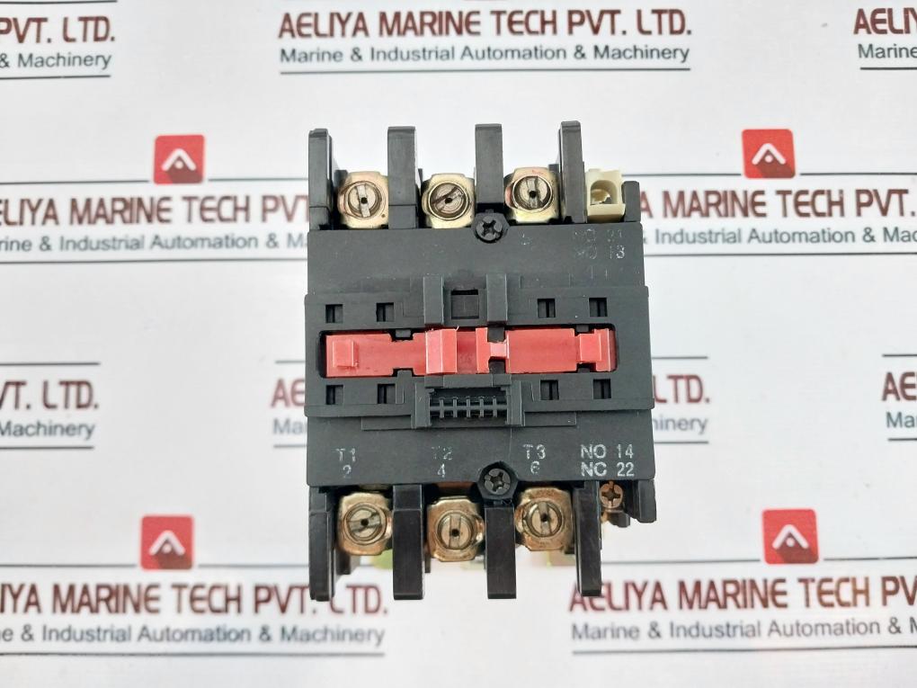 Telemecanique Lc1-d633C-a65 Ac Contactor 80A