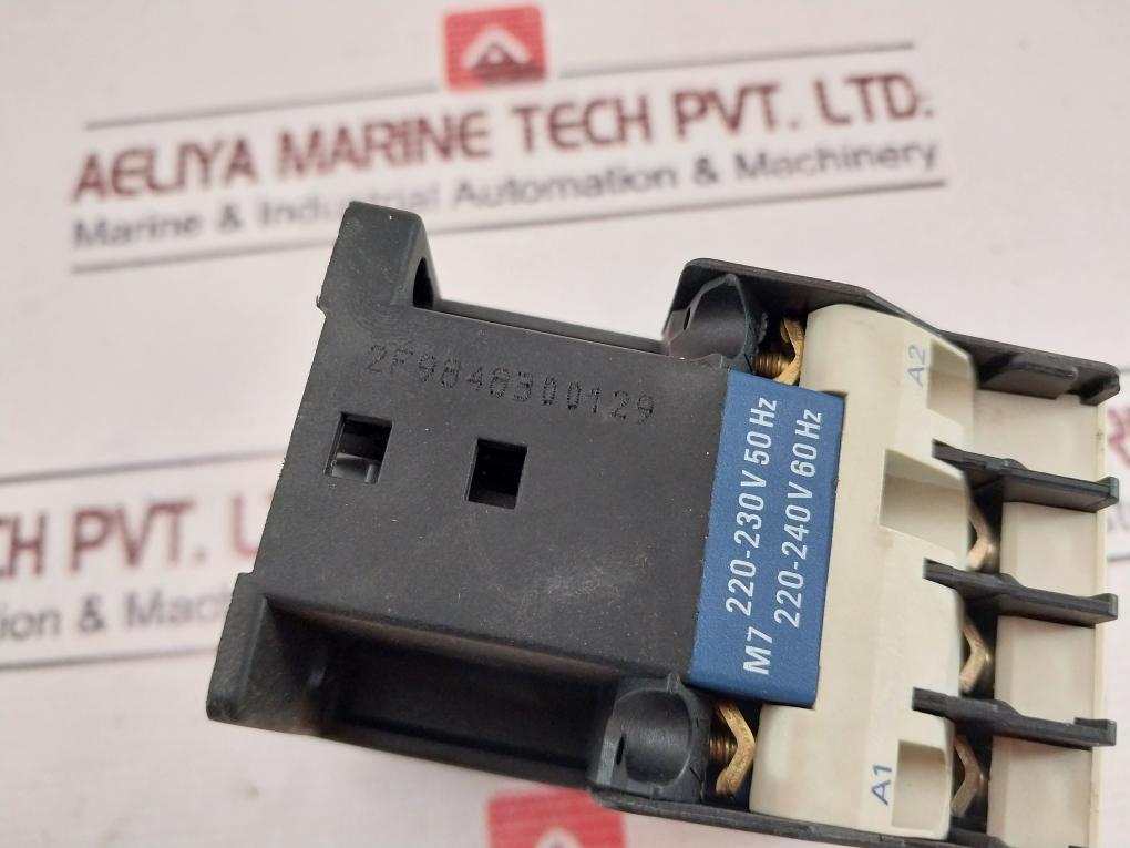 Telemecanique Lc1 D09 00 Contactor 25a 1000v