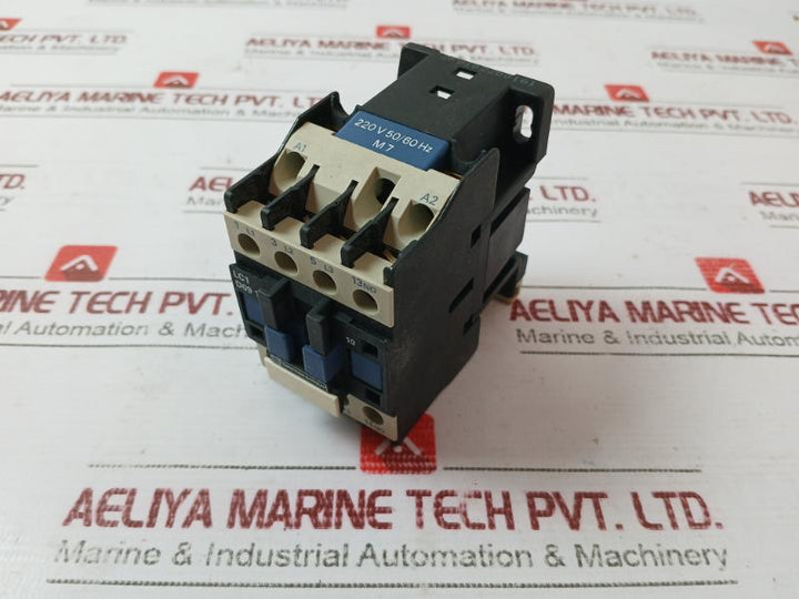 Telemecanique Lc1 D09 10 Contactor Relay 750V 220V 50/60Hz