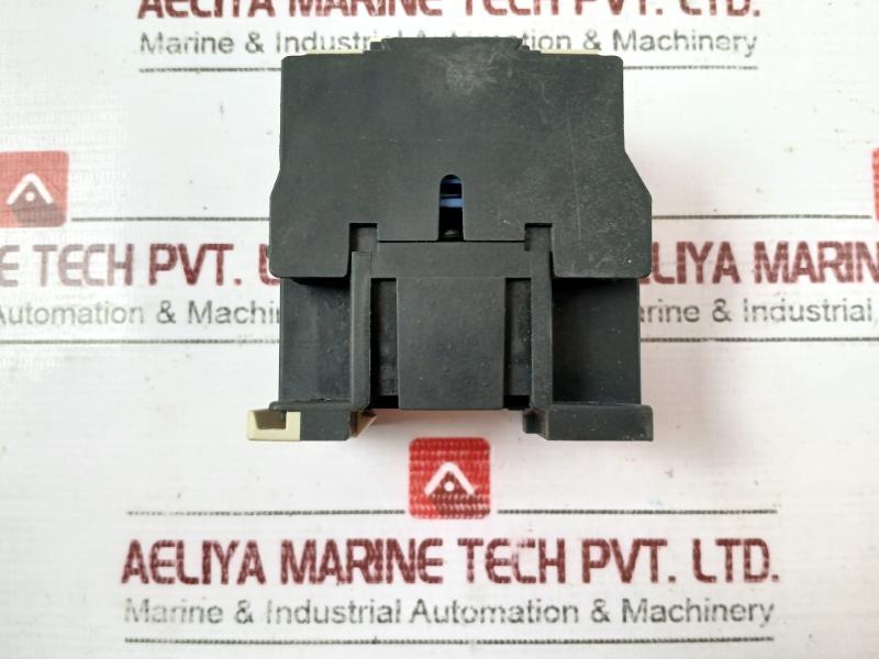 Telemecanique Lc1 D09 10 Contactor Relay 750V 220V 50/60Hz