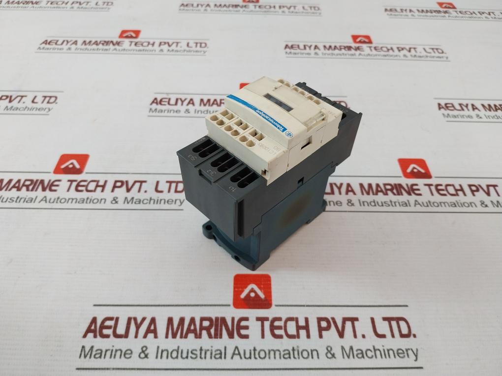 Telemecanique Lc1D093 3 Pole Contactor 600Vac Max. 5-24V