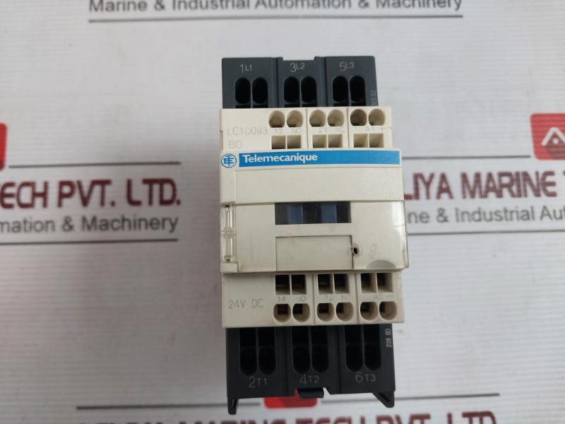 Telemecanique Lc1D093Bd 3 Pole Contactor 9A 24V Dc Coil 600V A.C.Max.