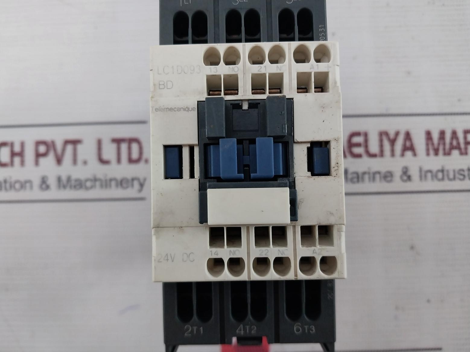 Telemecanique Lc1D093 Bd Contactor 12A A013256