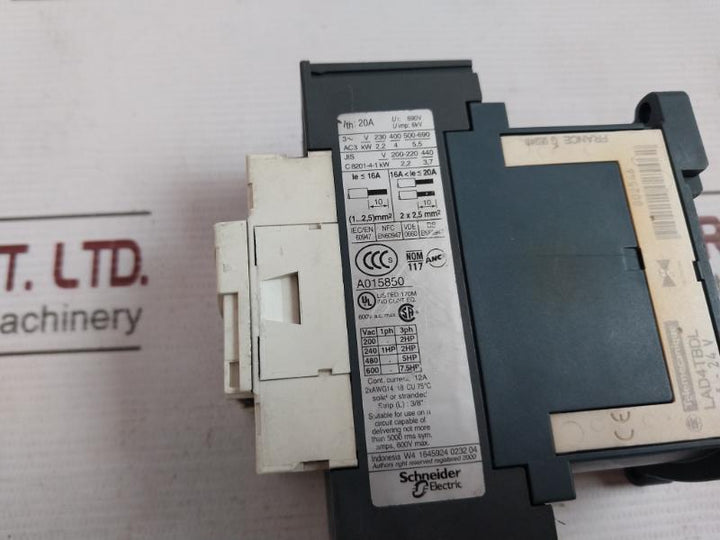 Telemecanique Lc1D093Bd Tesys D Contactor 3P 9A 24V Dc Coil 600V A.C.Max.