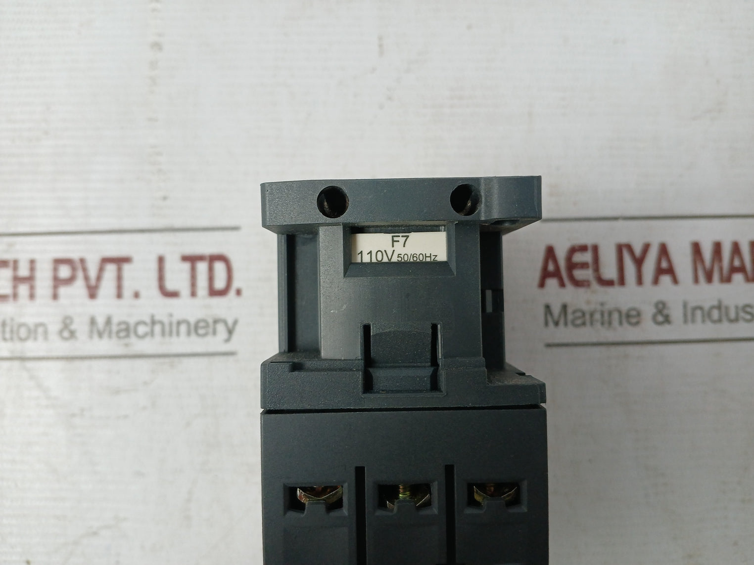 Telemecanique/square D/schneider Electric Lc1d12f7 Contactor