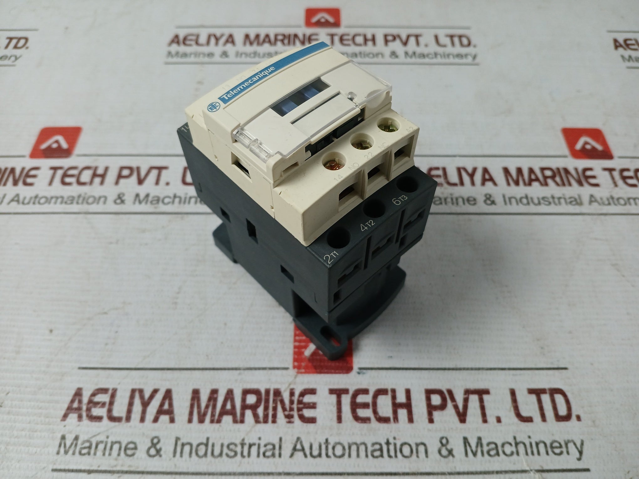 Telemecanique/square D/schneider Electric Lc1d12f7 Contactor