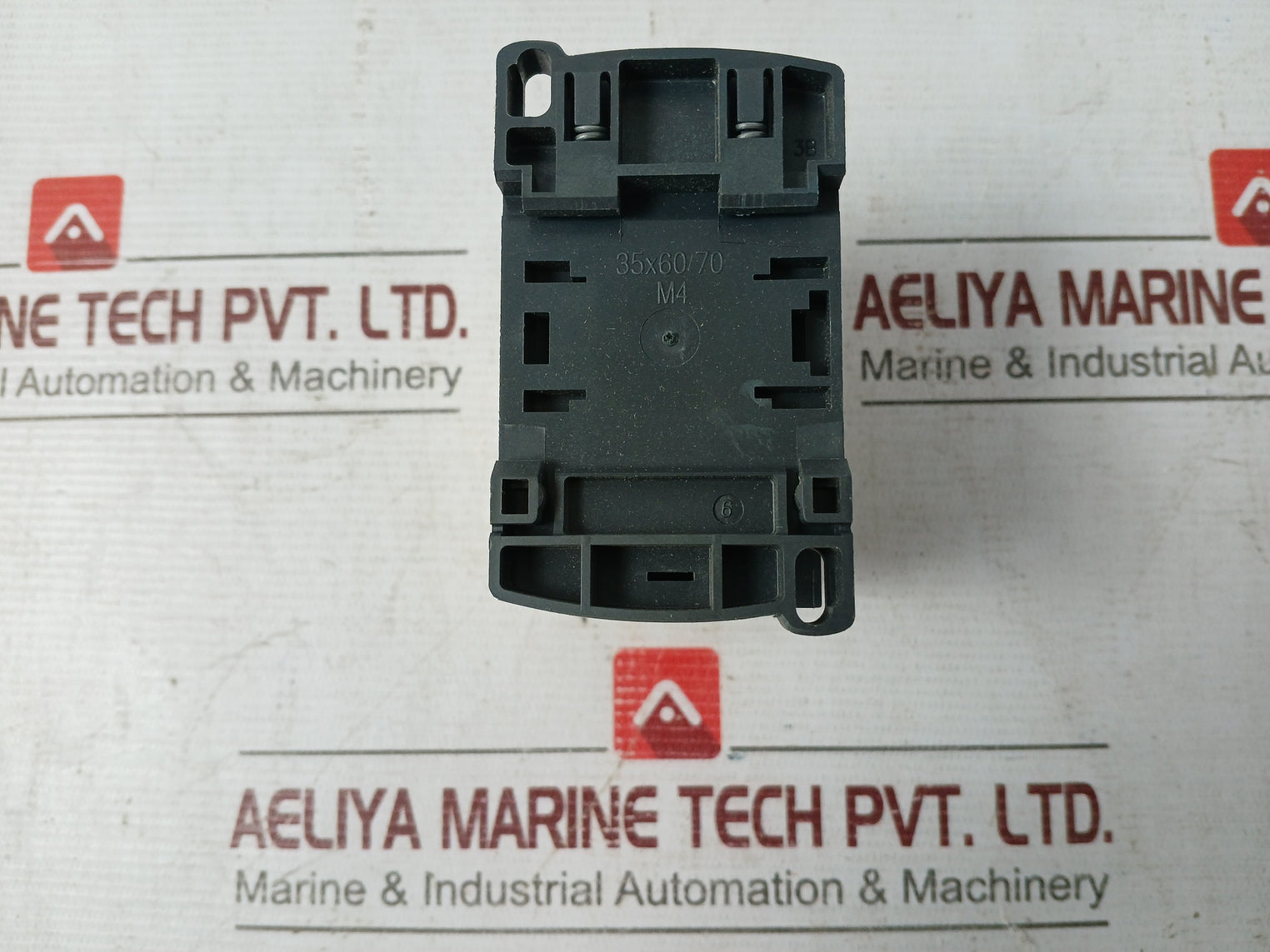 Telemecanique/square D/schneider Electric Lc1d12f7 Contactor