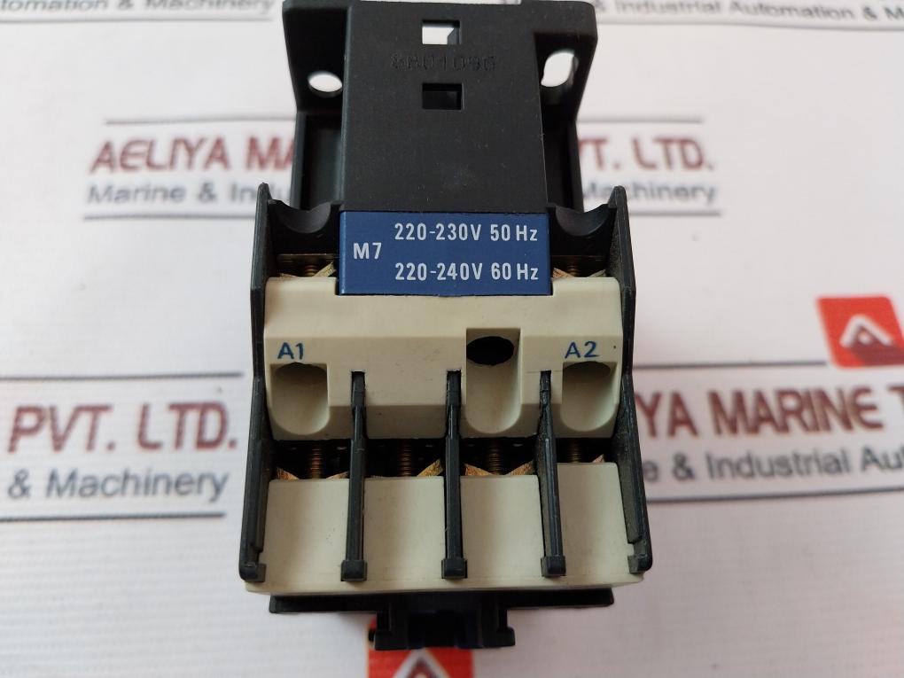 Telemecanique Lc1 D1810 Contactor 32A 1000V