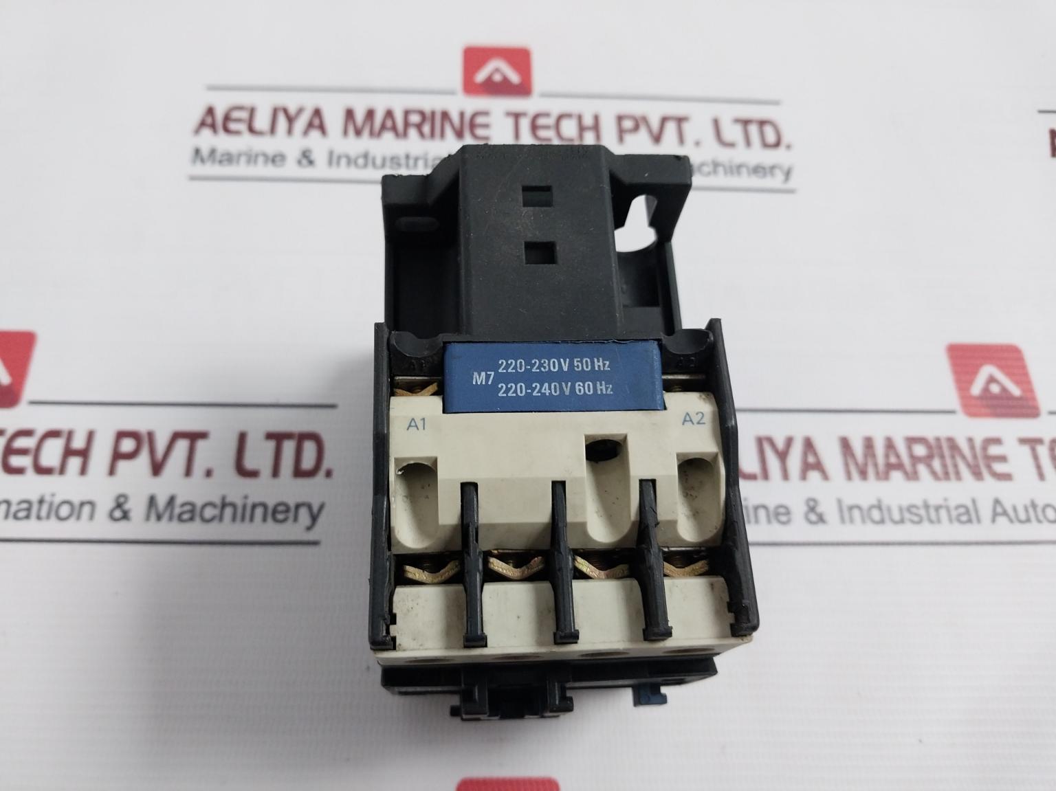 Telemecanique Lc1 D2510 Contactor 40A 220-240V 600Vac 8Kv 50-60Hz