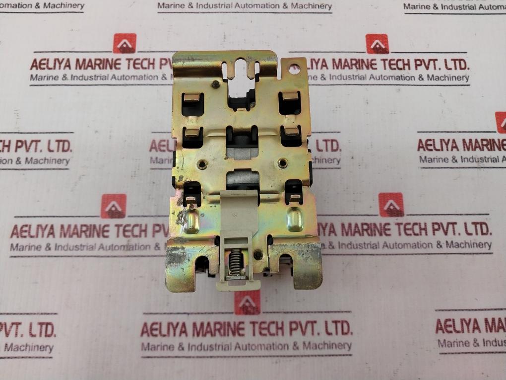 Telemecanique Lc1D4011 Reversing Contactor 415V 50/60Hz