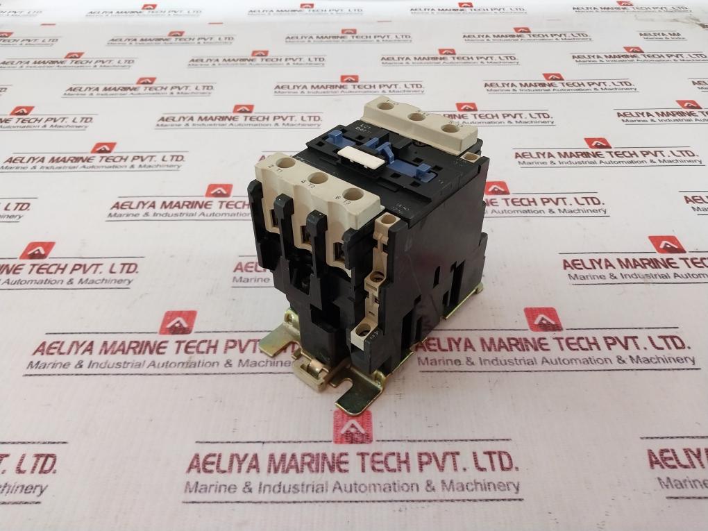 Telemecanique Lc1D4011 Reversing Contactor 415V 50/60Hz