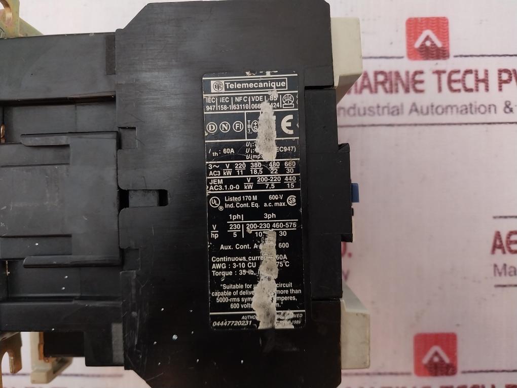 Telemecanique Lc1D4011 Reversing Contactor 415V 50/60Hz