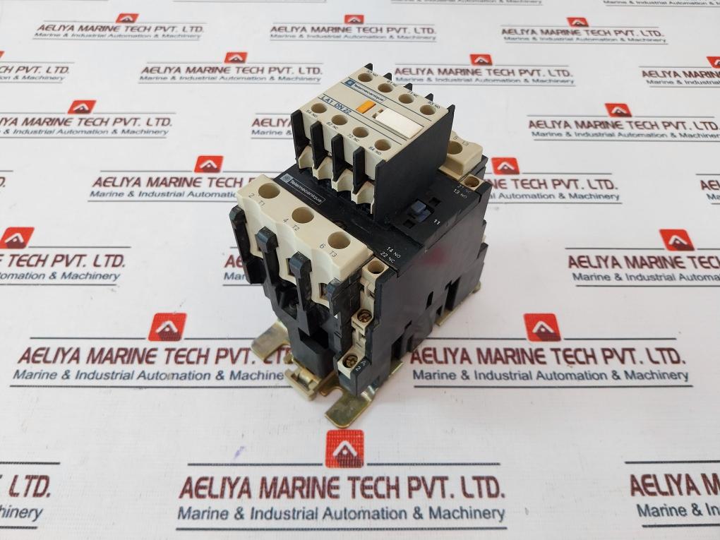 Telemecanique Lc1 D50 11/ La1 Dn22 Contactor Motor Control 80A 1000V