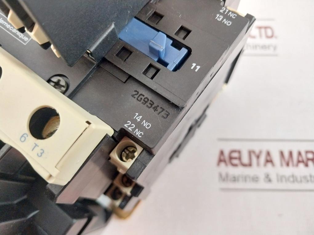 Telemecanique Lc1 D9511 Contactor, Lr2D33 Overload Relay, La1Dn02 Contact Block