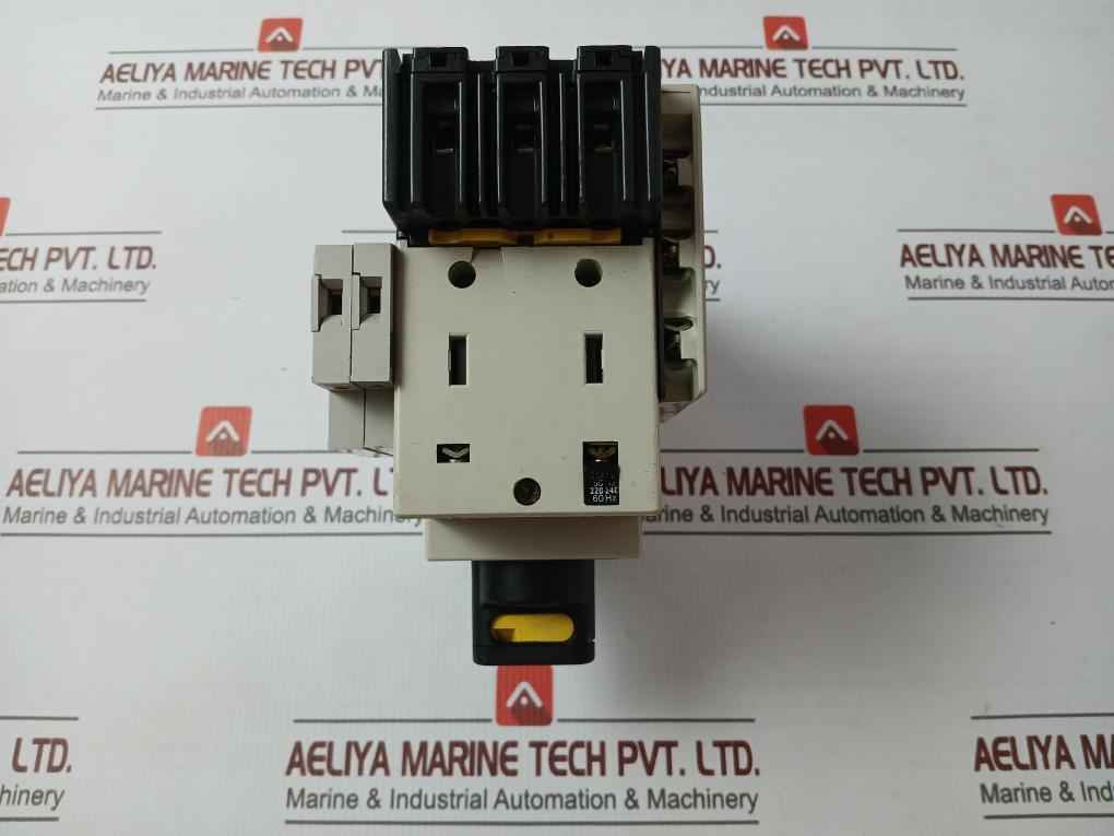 Telemecanique Ld4-lc130 Coil Integral 32 Motor Starter 220-240V 60Hz