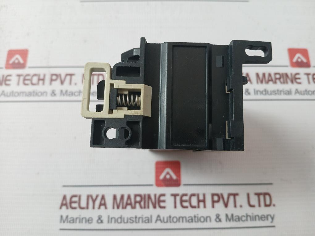 Telemecanique Lr2 D1305 Thermal Overload Relay 660V 5A 380V 600Vac Jem 1356-s