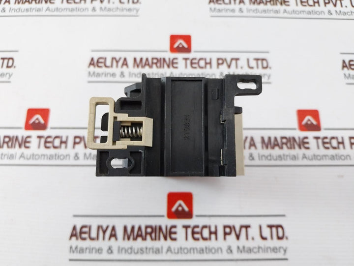 Telemecanique Lr2 D1308 Thermal Overload Relay La7-d1064 Adapter Terminal Block