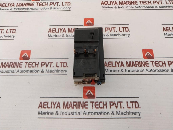 Telemecanique Lr2 D13 Thermal Overload Relay 660 V 5A