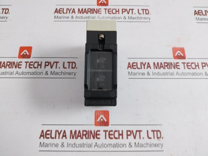 Telemecanique Photoelectric Sensor Detector Xue-h753538