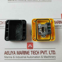Telemecanique Push Button Control Switch Box Station 240V 3A