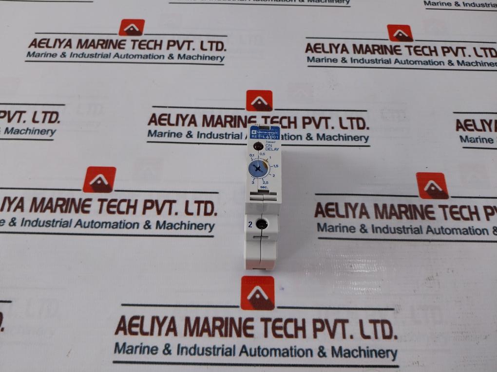 Telemecanique Re1-la001 Electronic Timer Travail On Delay 0.7A 240V Ac/Dc