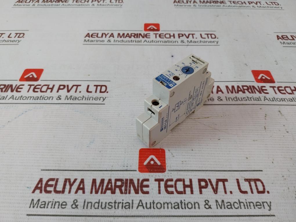 Telemecanique Re1-la002 Time Delay Relay 1–30S 24–240V Ac/Dc 0.7A