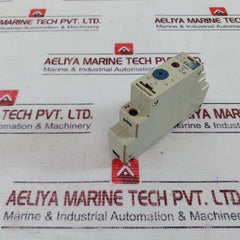 Telemecanique Re1-la002 Time Delay Relay 24-240v 0,7a 0-30 Sec
