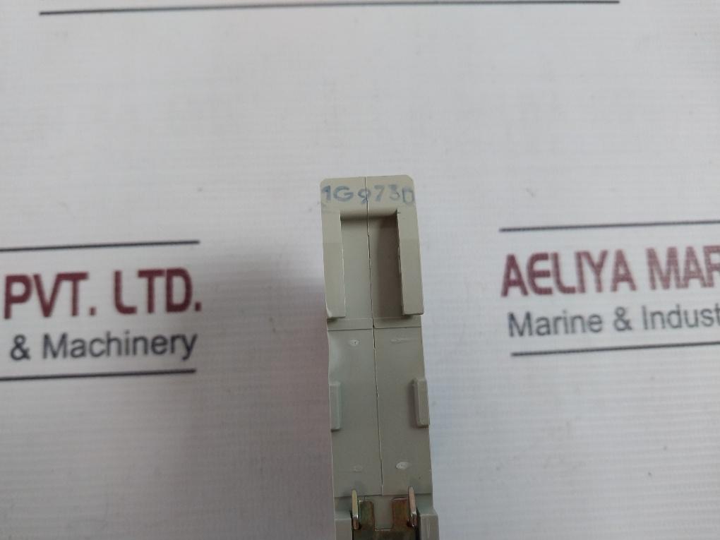 Telemecanique Re1-la002 Time Delay Relay 3 389110 170047 W90337891 01 21-02