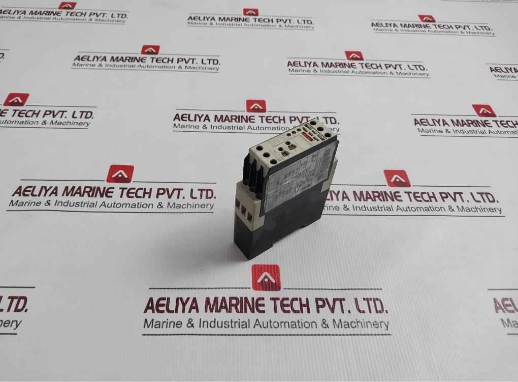 Telemecanique Re4 Tp13Bu Multifunction Timer Relay (0.05S–300H)