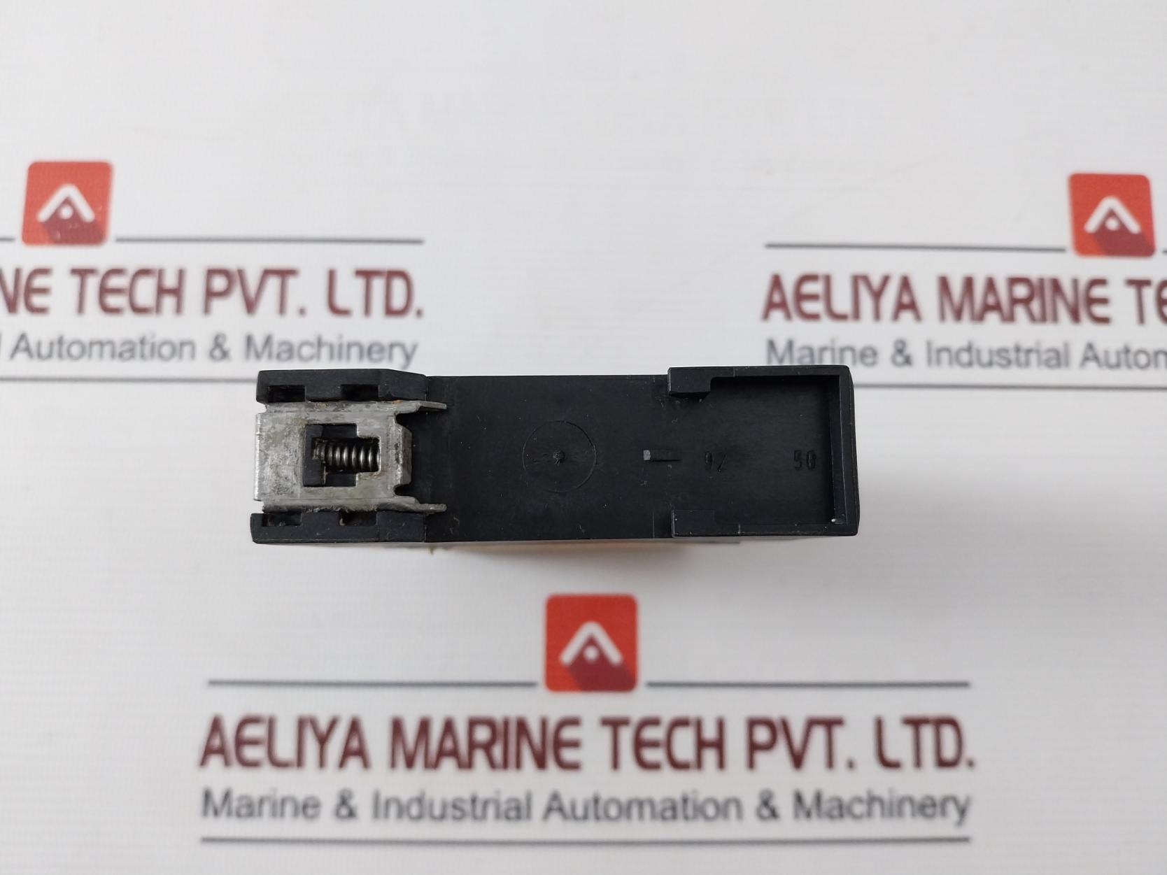 Telemecanique Re4 Tp13Bu Time Delay Relay 110-240V 0.05S-300H
