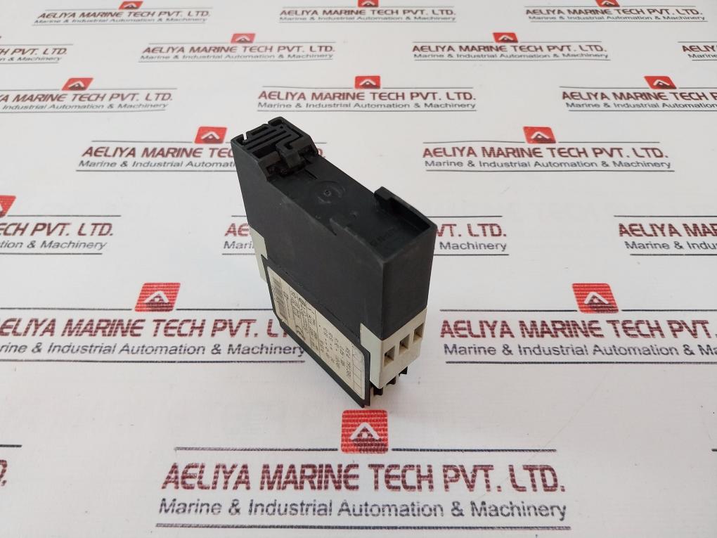 Telemecanique Re4 Tp13Bu Time Delay Relay 50-60Hz