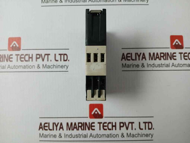 Telemecanique Re4Tp13Bu Time Delay Relay Max-250V 4A