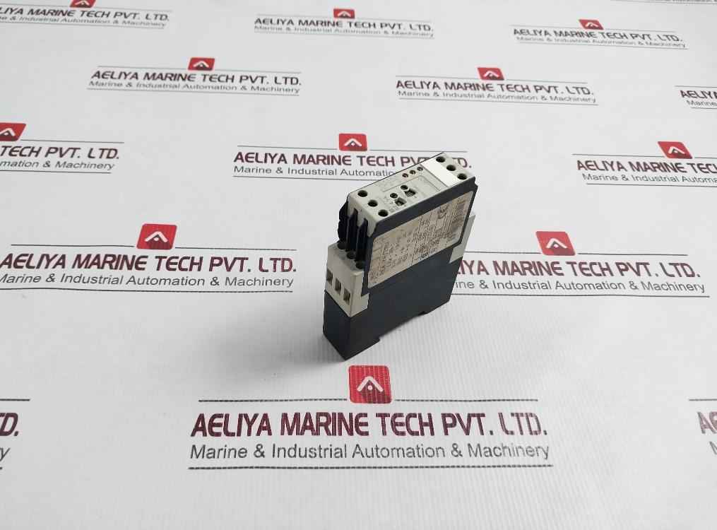 Telemecanique Re4 Ya12Bu Electronic Timing Relay 50/60Hz 250V 4A