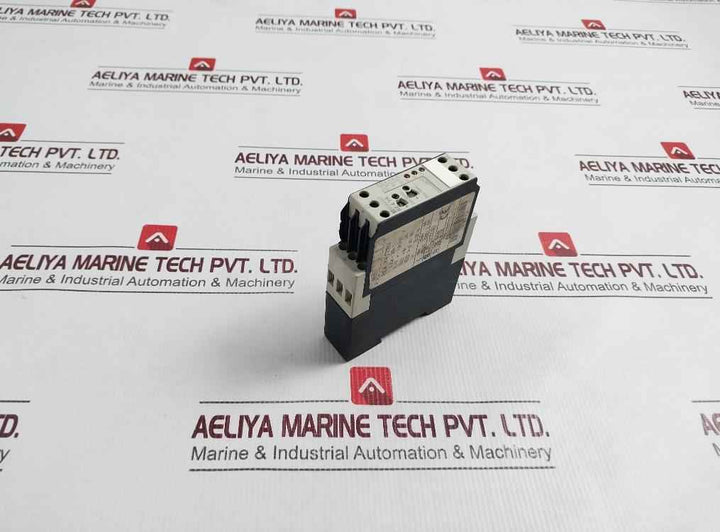 Telemecanique Re4 Ya12Bu Electronic Timing Relay 50/60Hz 250V 4A