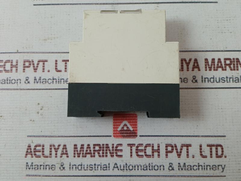 Telemecanique Re7Cv11Bu Time Relay 0.05S-300H 110-240V Ac 8B0905