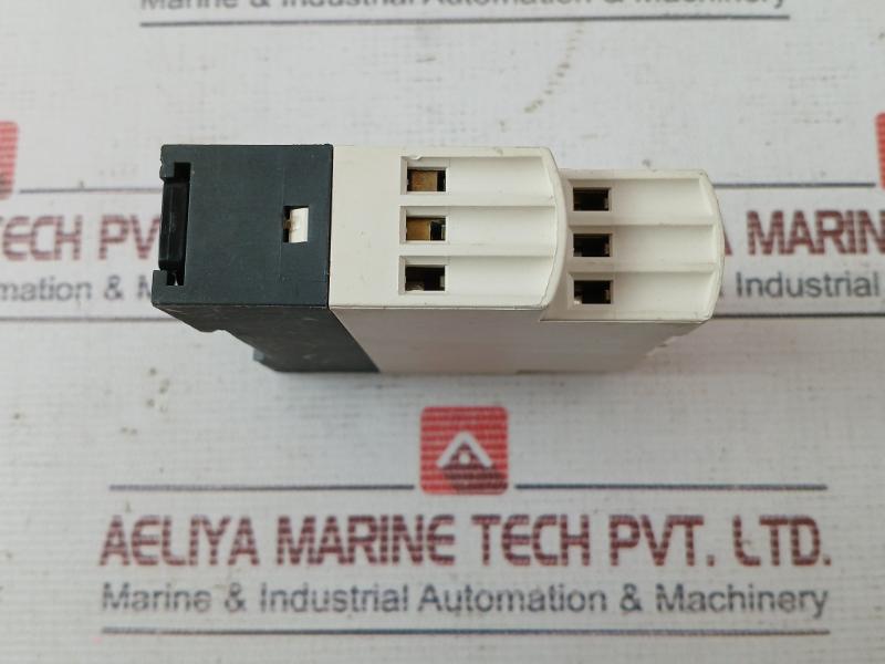 Telemecanique Re7Cv11Bu Time Relay 0.05S-300H 110-240V Ac 8B0905