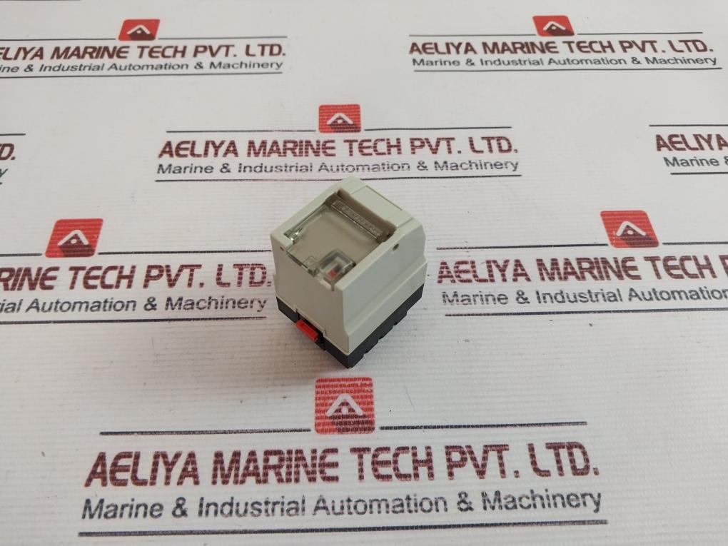 Telemecanique Rhn 411M Inst-relay Ith: 5A Ui: 250V , 220V Ac 50Hz