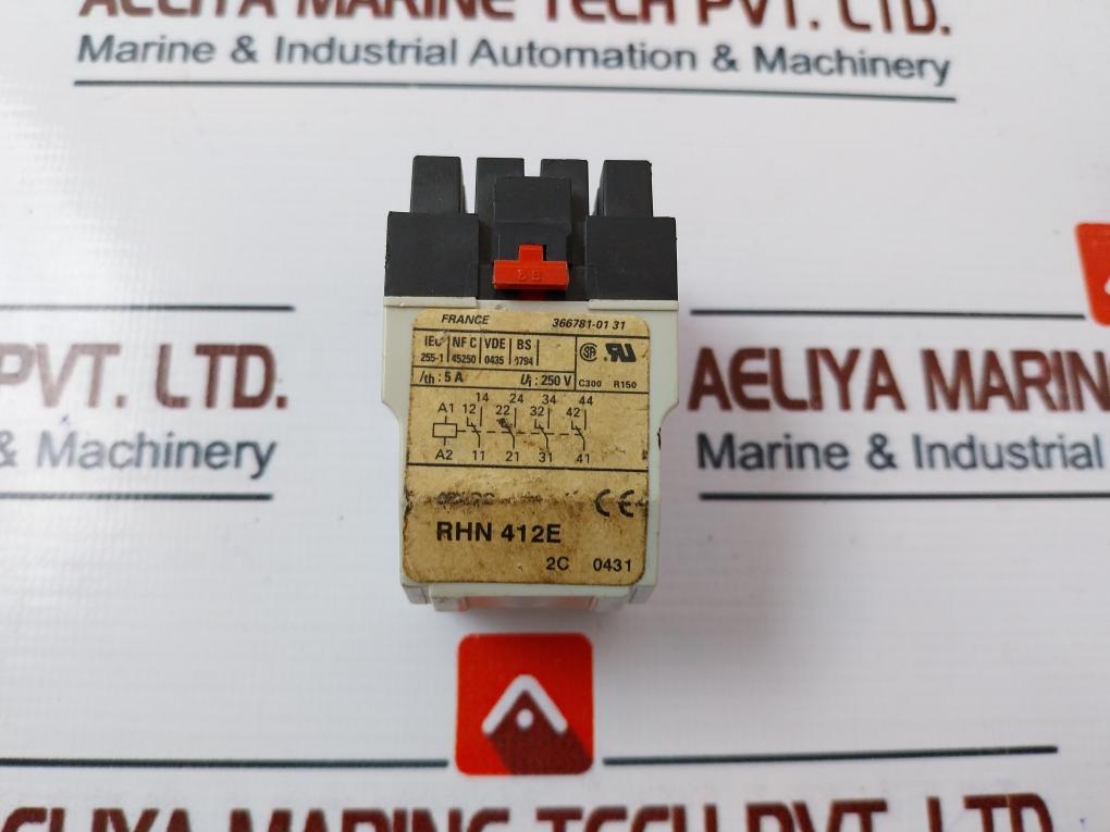 Telemecanique Rhn 412E Plug-in Relay 5A 250V 366781-01 31