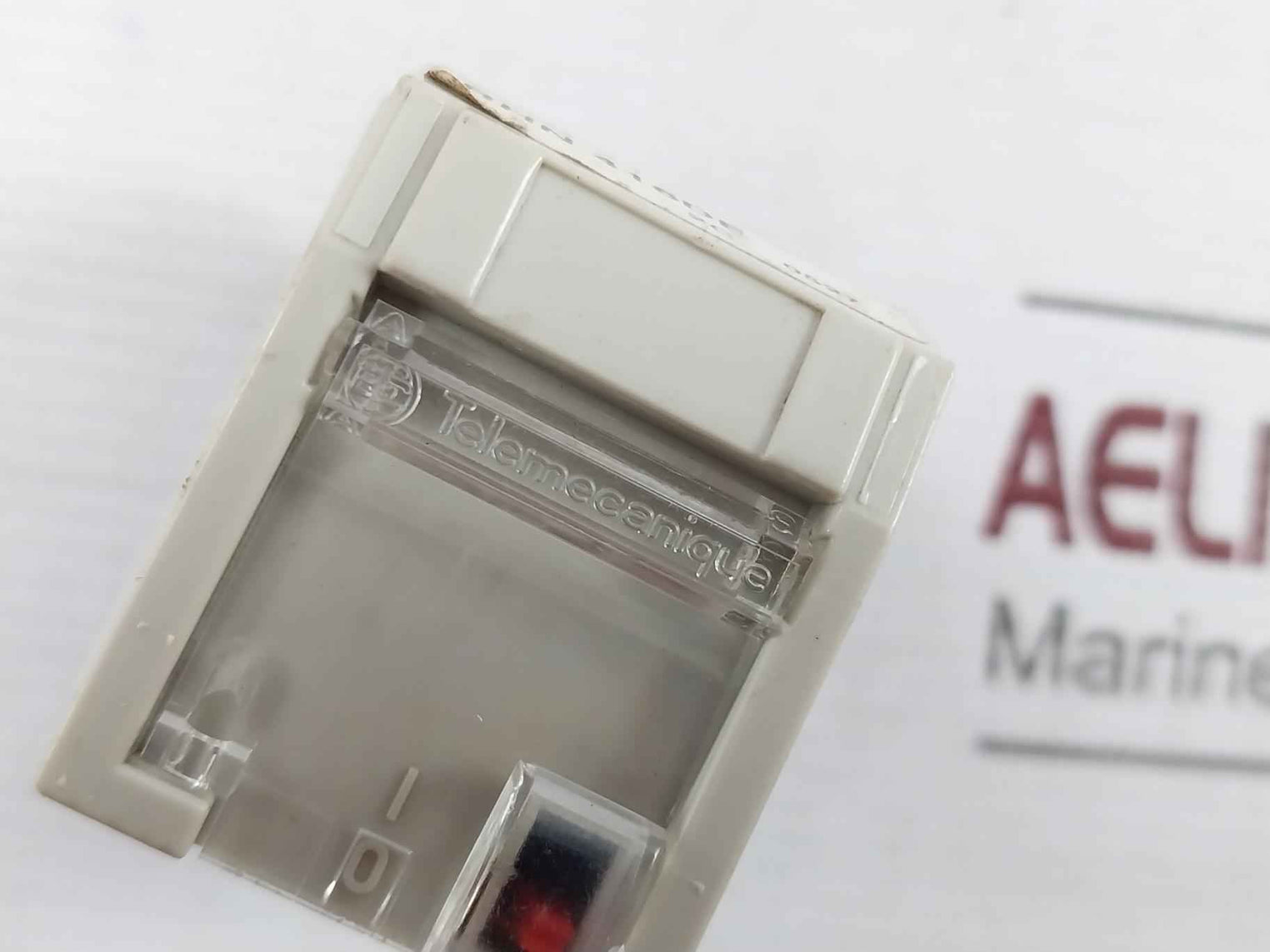 Telemecanique Rhn 416De Plug-in Relay 366781-01 31 48Vac 60Hz