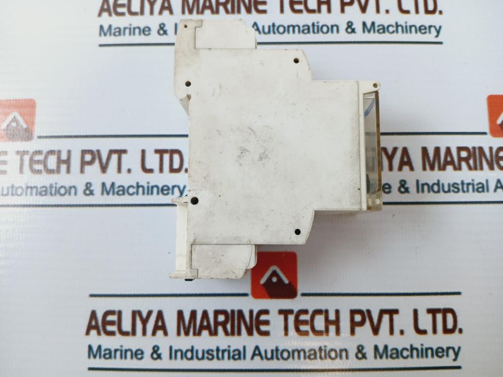 Telemecanique RM35UB3N30 Voltage Monitoring Relay