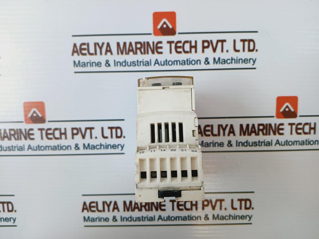 Telemecanique RM35UB3N30 Voltage Monitoring Relay