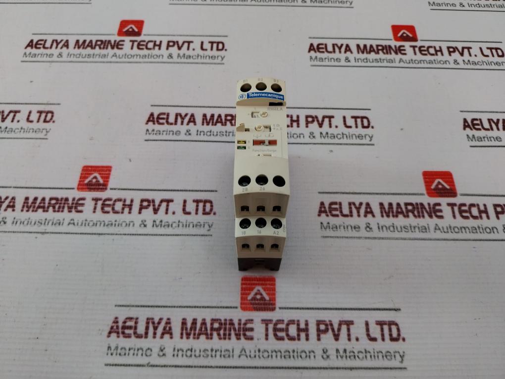 Telemecanique Rm4La32Mw Liquid Level Control Relay 0.1S-10S 3389110334531