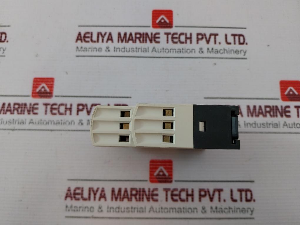 Telemecanique Rm4La32Mw Liquid Level Control Relay 0.1S-10S 3389110334531