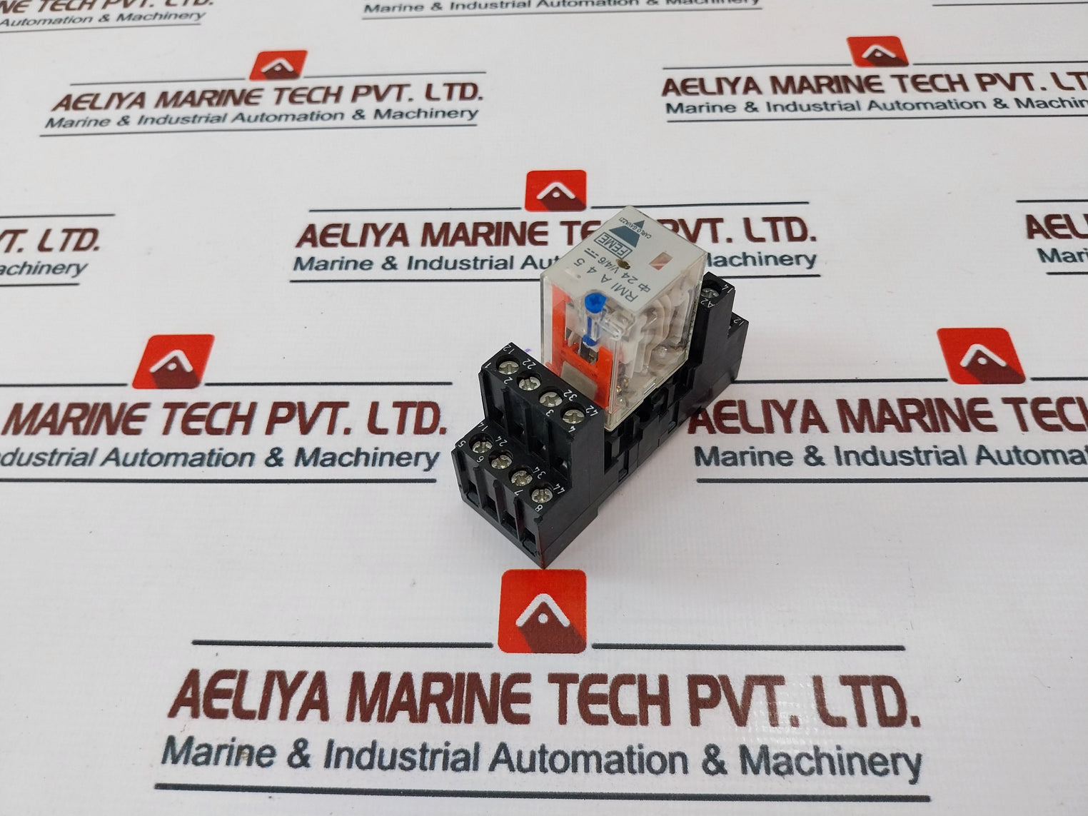 Telemecanique Rmi A 4 5 Relay With Rxz 7G Base