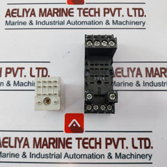 Telemecanique Rmi A 4 5 Relay With Rxz 7G Base