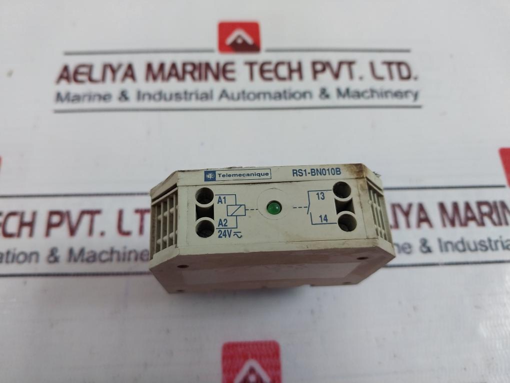 Telemecanique Rs1-bn010B Interface Module 240V